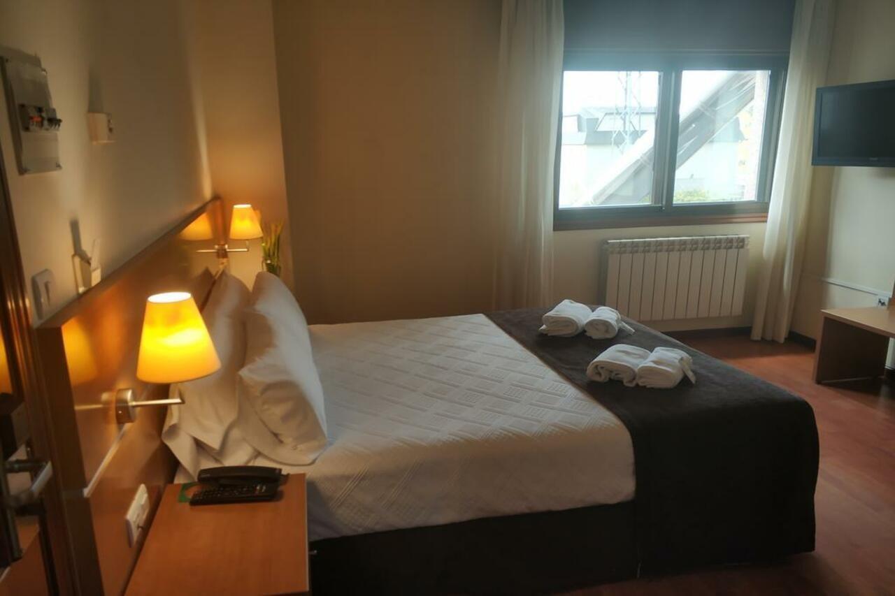 Hotel Avion By Bossh Hotels Vigo Ngoại thất bức ảnh