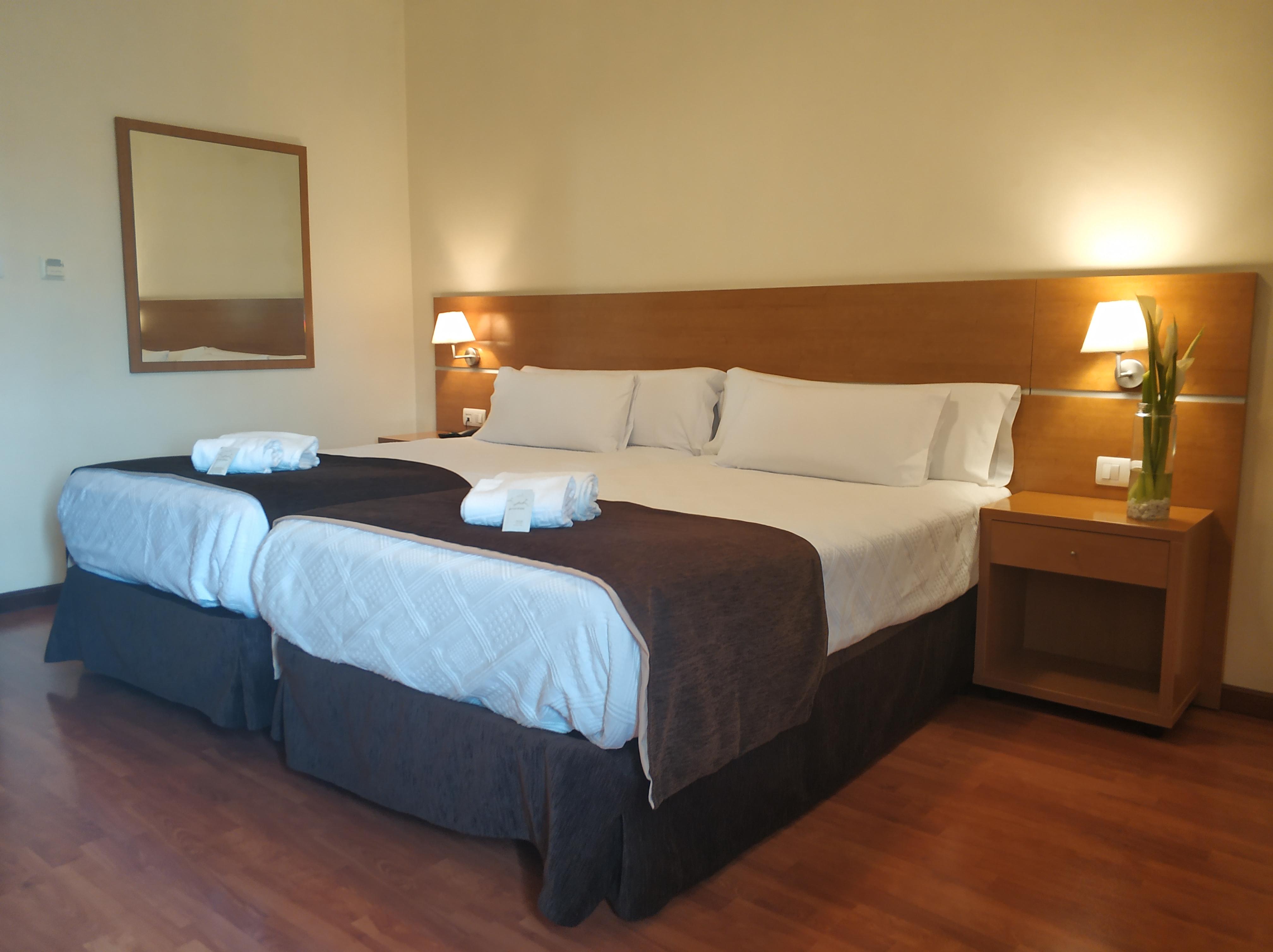 Hotel Avion By Bossh Hotels Vigo Ngoại thất bức ảnh