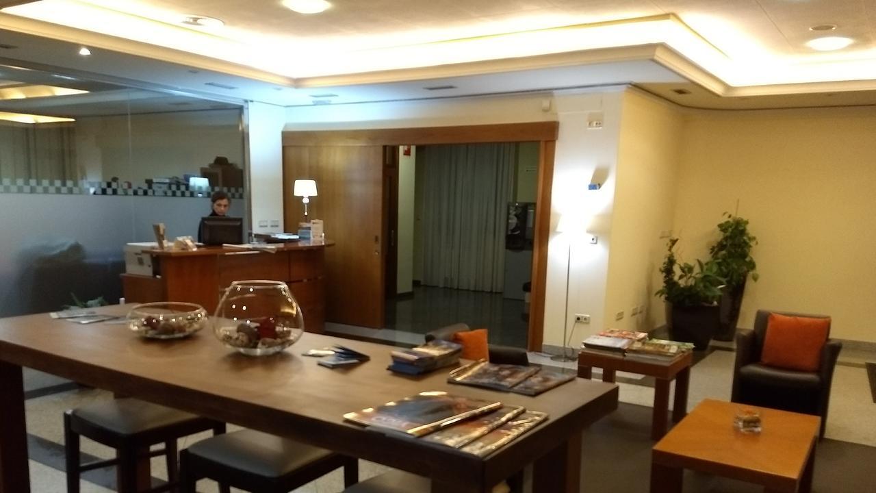 Hotel Avion By Bossh Hotels Vigo Ngoại thất bức ảnh