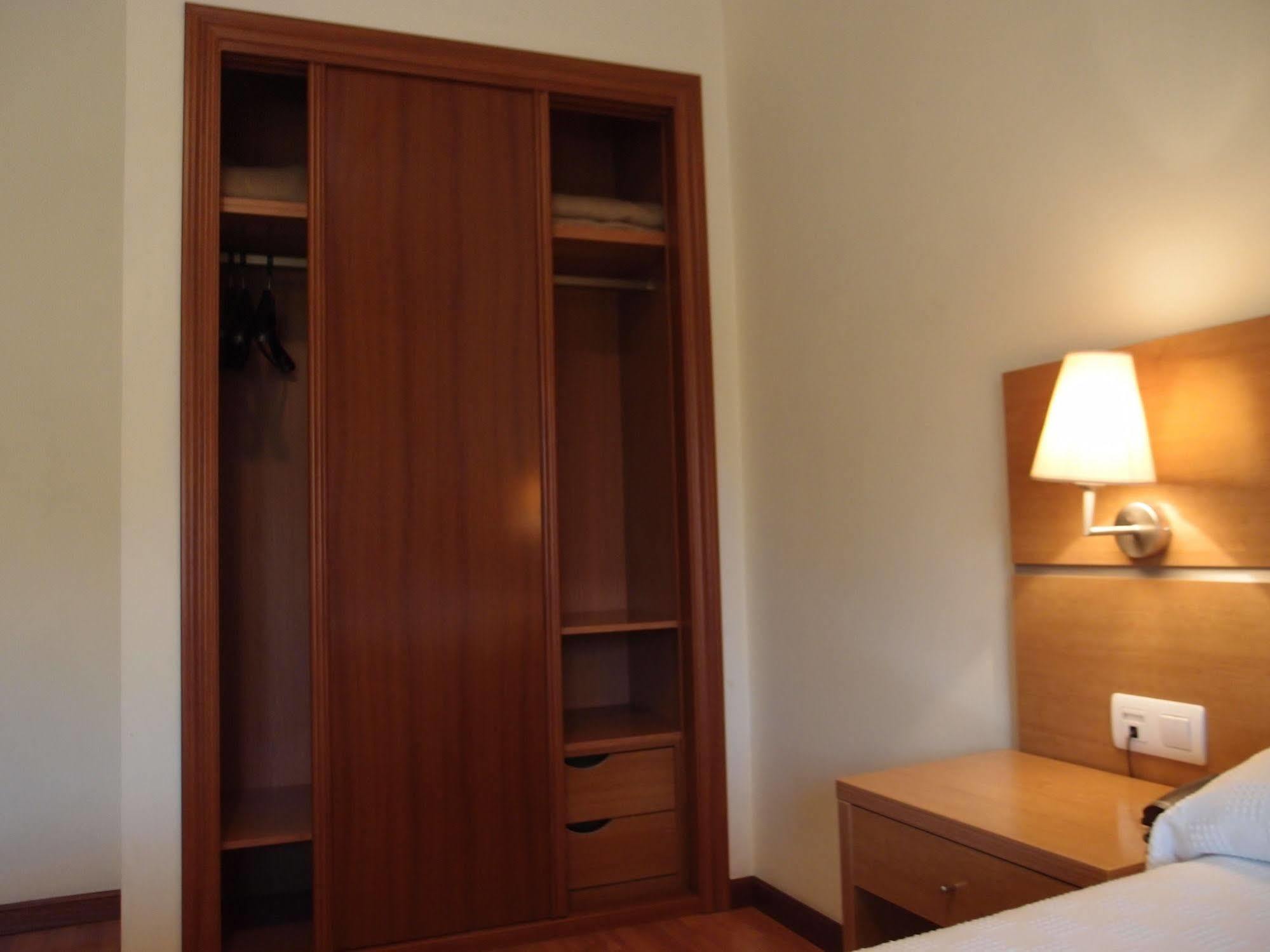 Hotel Avion By Bossh Hotels Vigo Ngoại thất bức ảnh