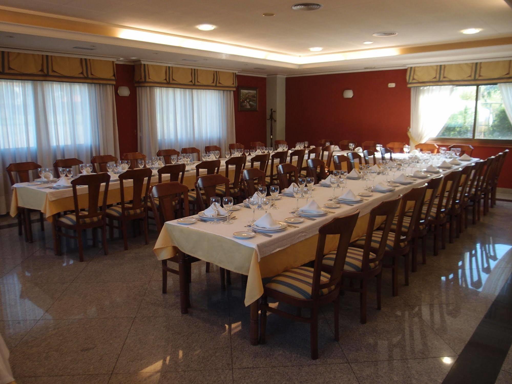 Hotel Avion By Bossh Hotels Vigo Ngoại thất bức ảnh